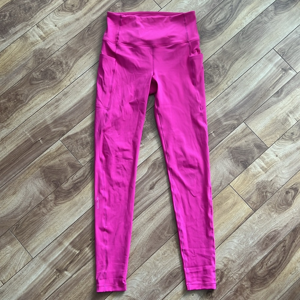 ARC'TERYX Essent High-Rise Legging 26" Women's